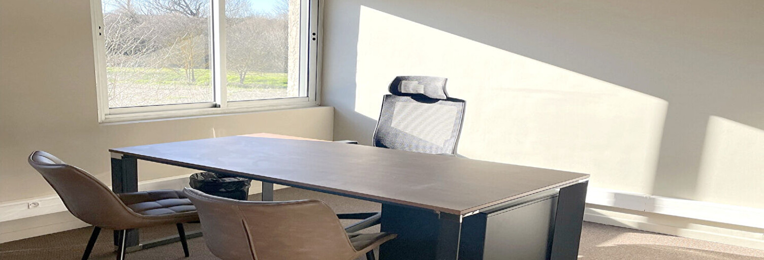 Bureau 2 Pièces 12 m² à louer à Aix-en-Provence (13290)