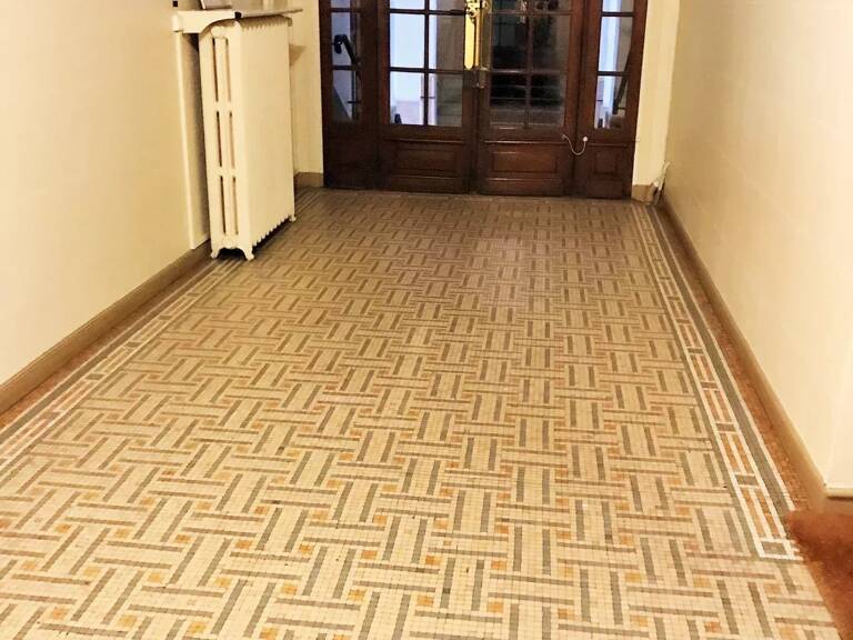 Appartement T4  112 m² - PARIS XVI avec cour privative — photo 1