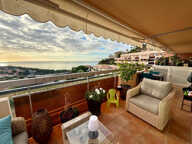 ROQUEBRUNE CAP MARTIN 2 PIÈCES TERRASSE VUE MER — photo 2