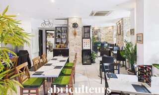 Commerce 2 Pièces 82 m² à vendre à Nice (06000)