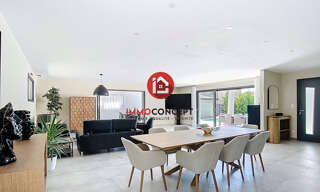 Maison 6 Pièces 230 m² à vendre à Pujaut (30131)