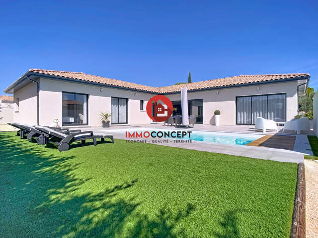Villa contemporaine de plain-pied de 230 m²  Piscine  4 c — photo du bien