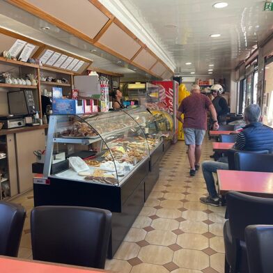 Commerce  392200 €