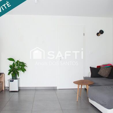 Maison 3 pièces 245000 €