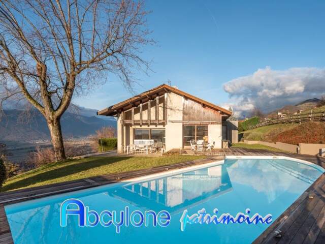 Maison de 162 m² sur un terrain de 1823 m² — photo du bien