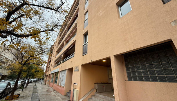 Appartement 2 pièces  à louer Hyères 83400