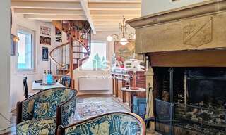 Maison 6 Pièces 152 m² à vendre à Saint-Laurent-de-Chamousset (69930)