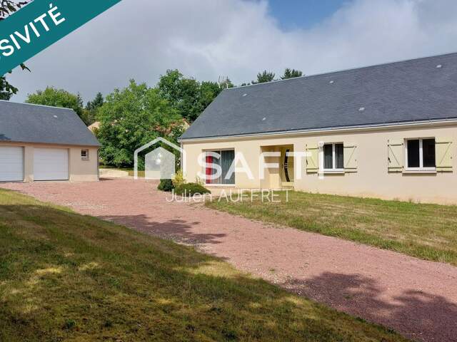Pavillon de plain-pied avec double garage — photo du bien