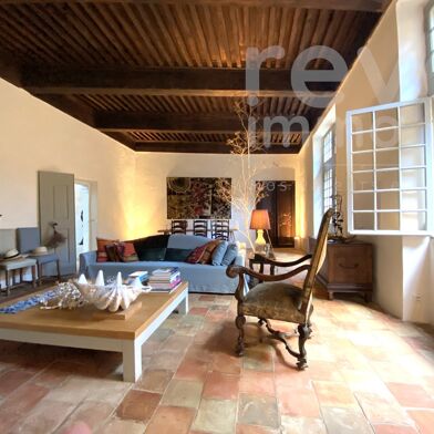 Maison 15 pièces 595000 €