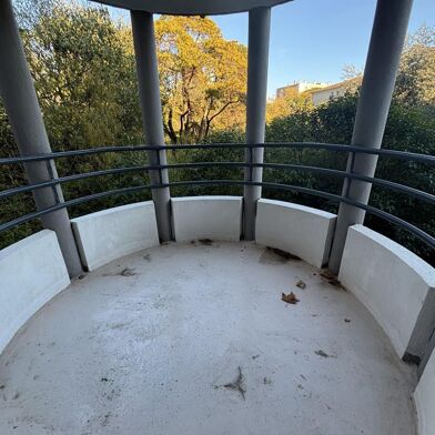 Appartement 4 pièces 1255 €