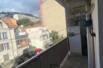 Appartement 4 pièces 220000 €