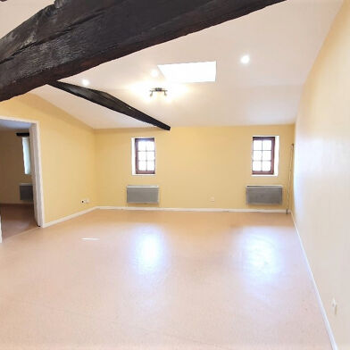 Appartement 3 pièces 650 €