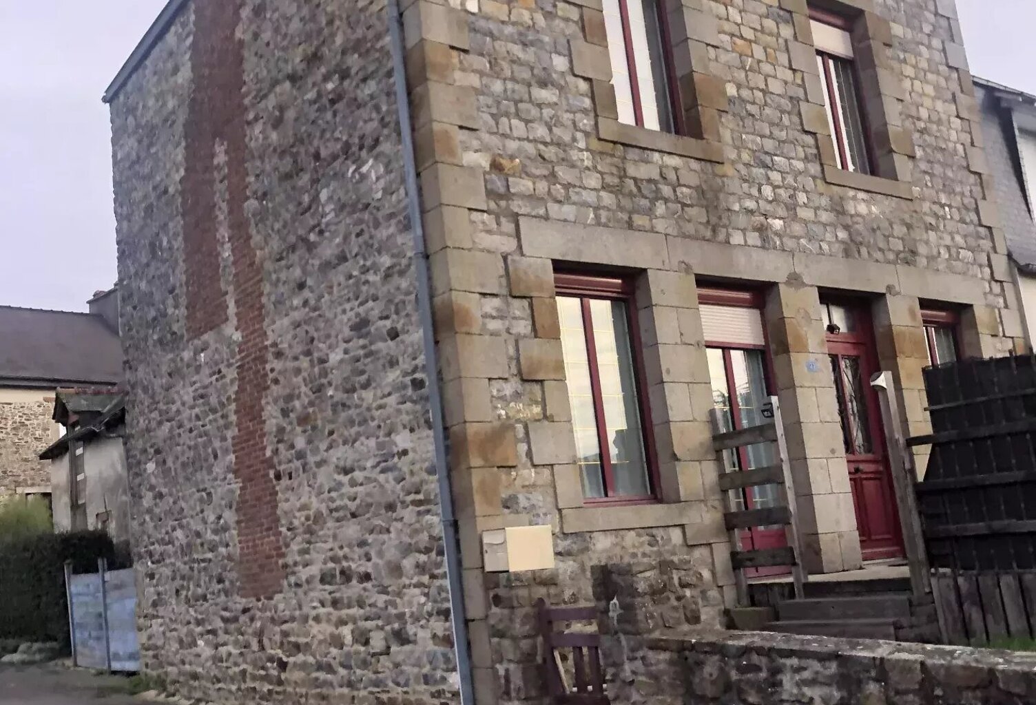 MAISON — photo 1