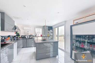 Maison 7 pièces 339000 €