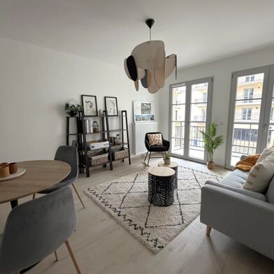 Appartement 3 pièces 218000 €