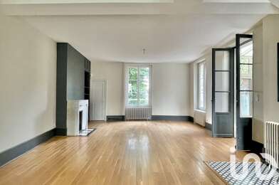 Maison 8 pièces 649900 €