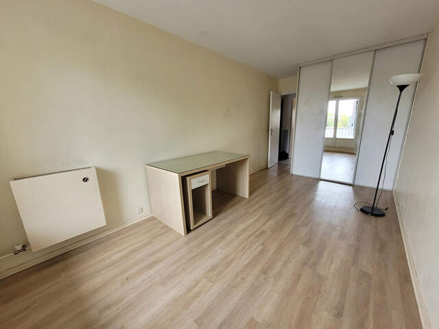 COMPIEGNE - Appartement 4 pièces - Sh 80m² — photo du bien