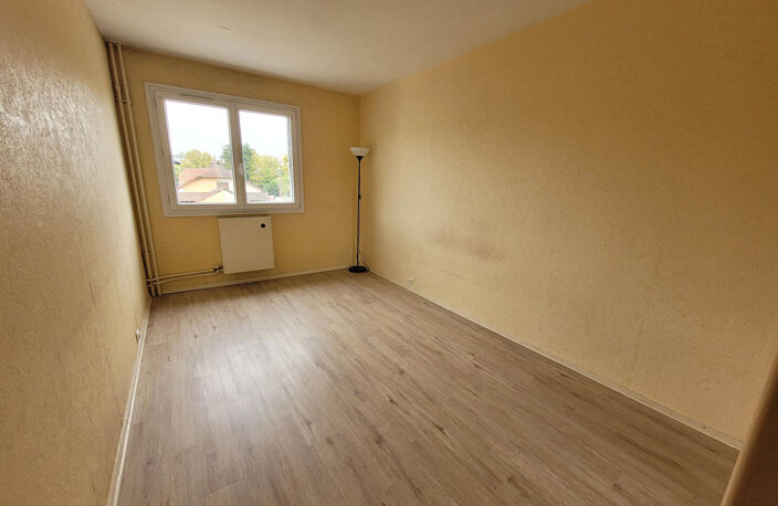 COMPIEGNE - Appartement 4 pièces - Sh 80m² — photo 4