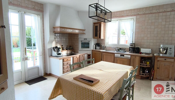 Villa / Maison 5 pièces  à vendre Croix-Chapeau 17220