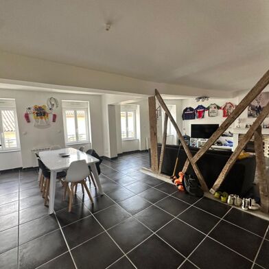 Appartement 4 pièces 114000 €