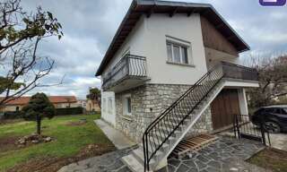 Maison 4 Pièces 104 m² à louer à Saint-Girons (09200)