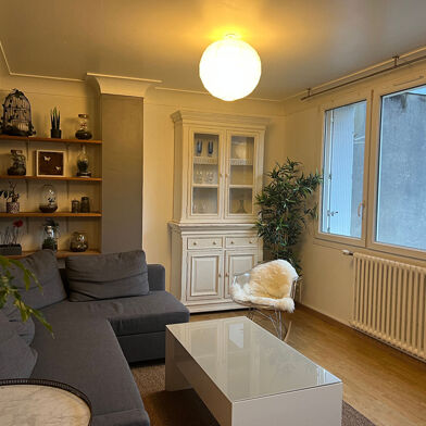 Maison 5 pièces 950 €