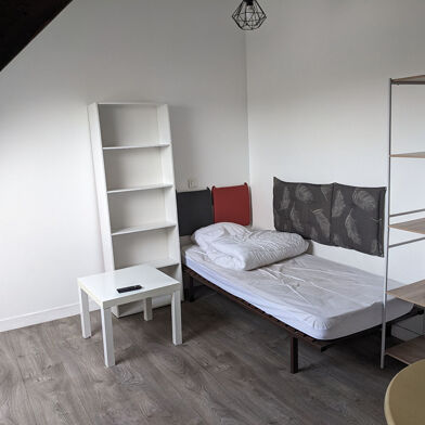 Appartement 1 pièces 400 €
