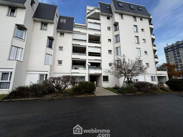 Appartement - 70.7m² - Châtellerault — photo du bien