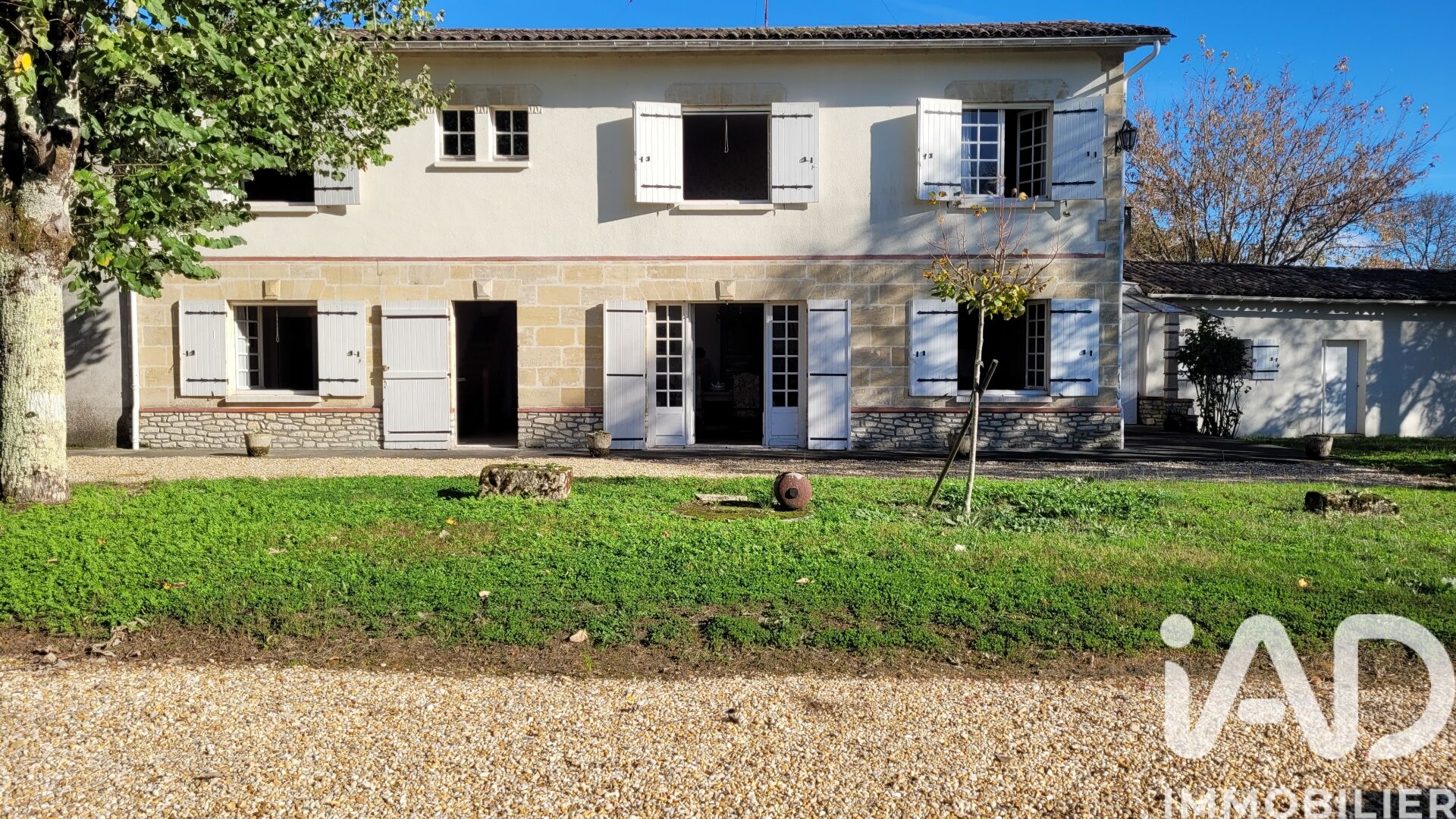 Coutras - 185m² - 7p. - 4ch.