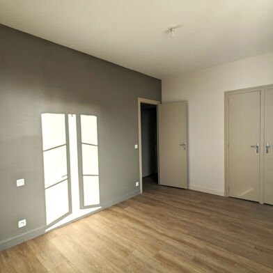 Appartement 3 pièces 630 €