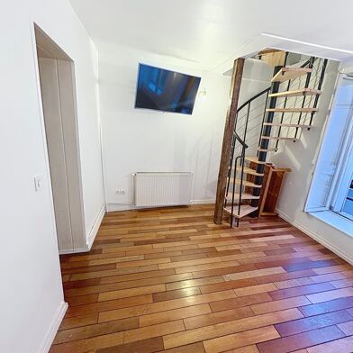 Appartement 3 pièces 1200 €