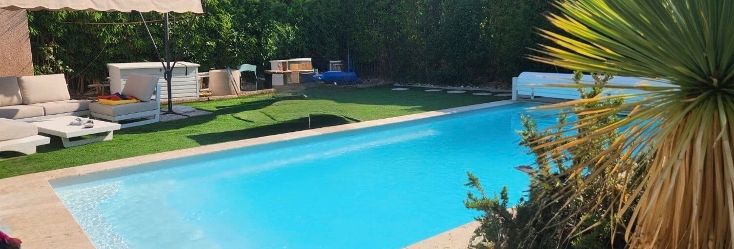 Maison 5 Pièces 145 m² à vendre à Saint-Cyr-sur-Mer (83270)