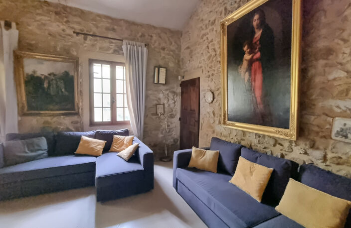 Ensemble immobilier de 281 m2 habitables et 740 m2 de bâtiments annexes — photo 5