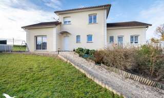 Maison 8 Pièces 177 m² à vendre à Saint-Léonard-de-Noblat (87400)