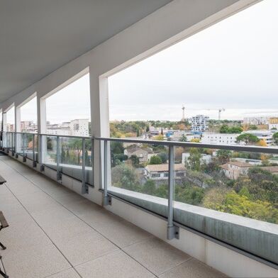 Appartement 4 pièces 522900 €