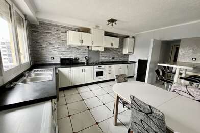 Appartement 5 pièces 87900 €