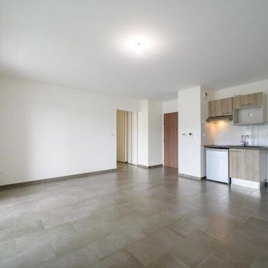 Appartement 2 pièces 262400 €