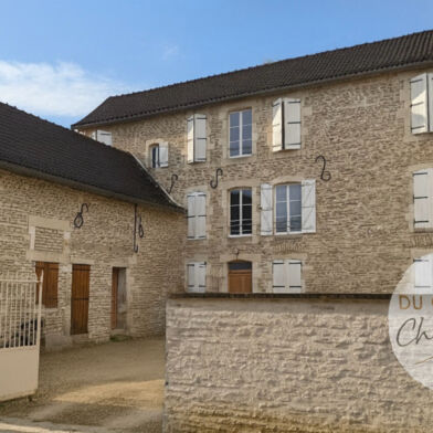 Appartement 14 pièces 312500 €