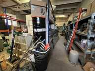 Garage   — photo 4