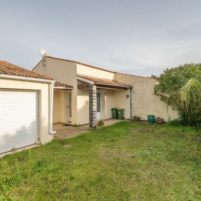 Maison 3 pièces 260190 €