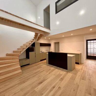 Maison 5 pièces 875280 €