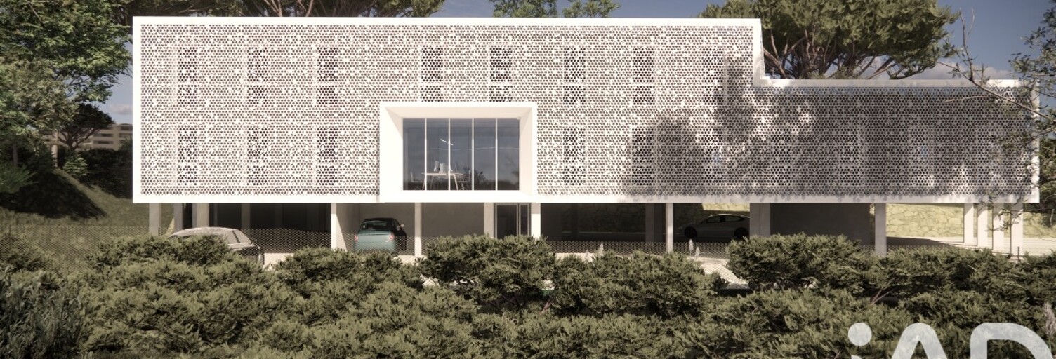 Immeuble  1049 m² à vendre à Les Angles (30133)