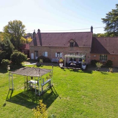 Maison 5 pièces 270810 €