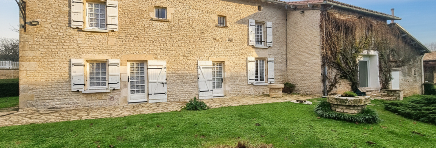 Maison 6 Pièces 254 m² à vendre à Melle (79500)