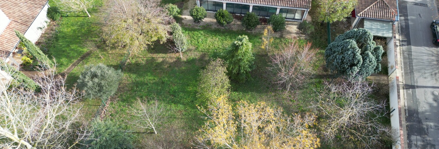 Terrain  1052 m² à vendre à Revel (31250)