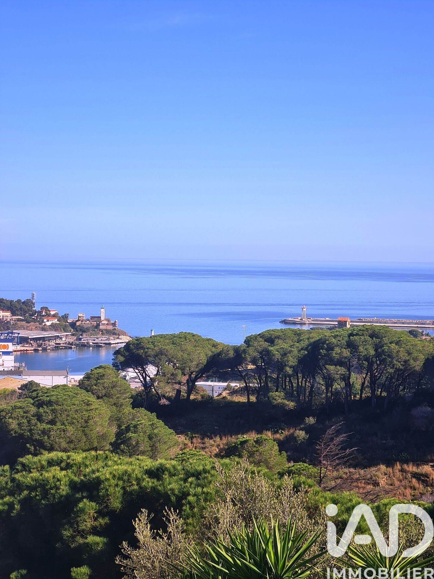 Port-Vendres - 91m² - 4p. - 2ch.
