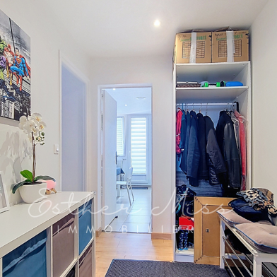 Appartement 3 pièces 218400 €