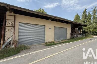 Terrain  180000 €