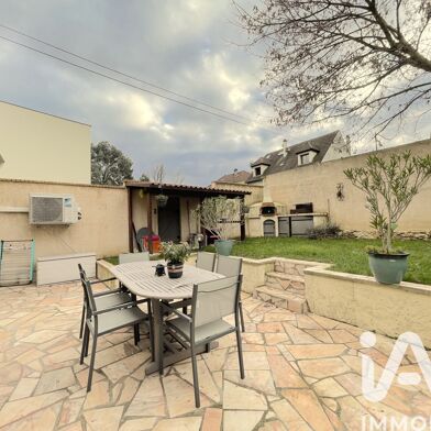 Maison 5 pièces 385000 €