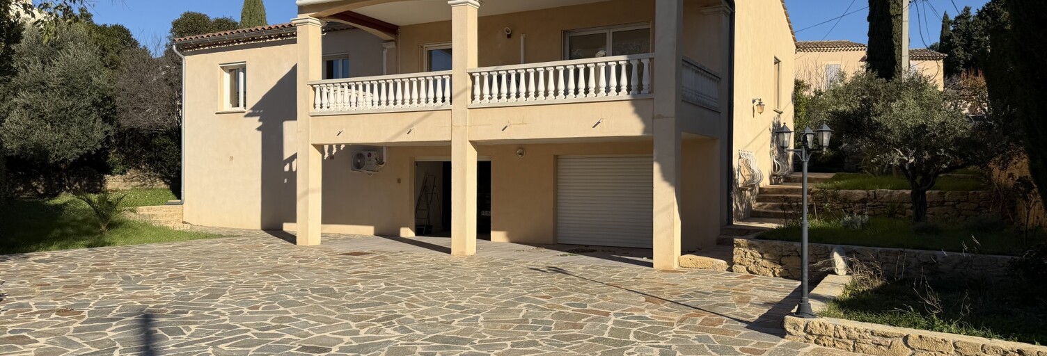 Maison 4 Pièces 123 m² à vendre à Salon-de-Provence (13300)